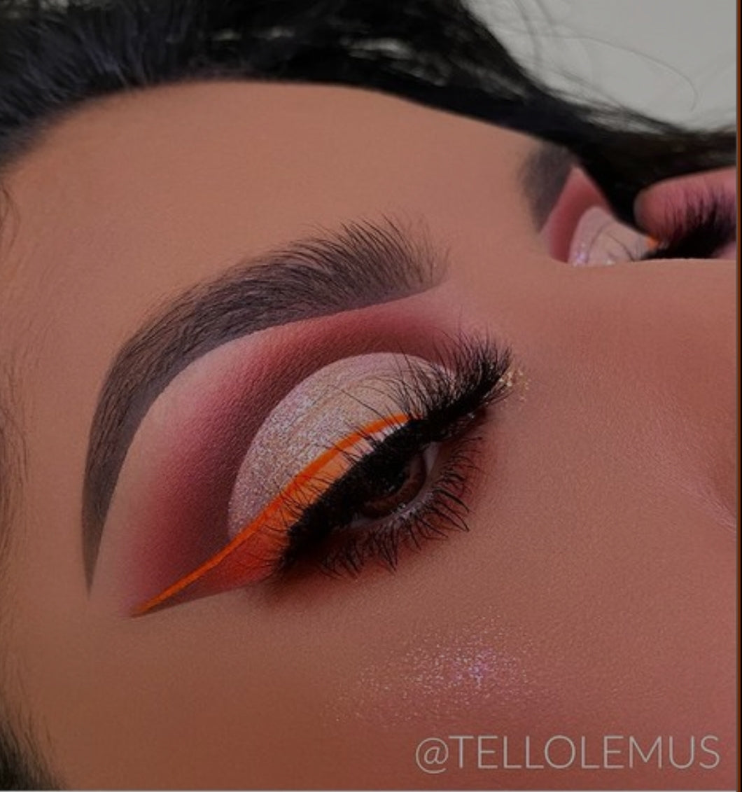 Dare To Be Bright "Bossy" Eyeshadow Palette